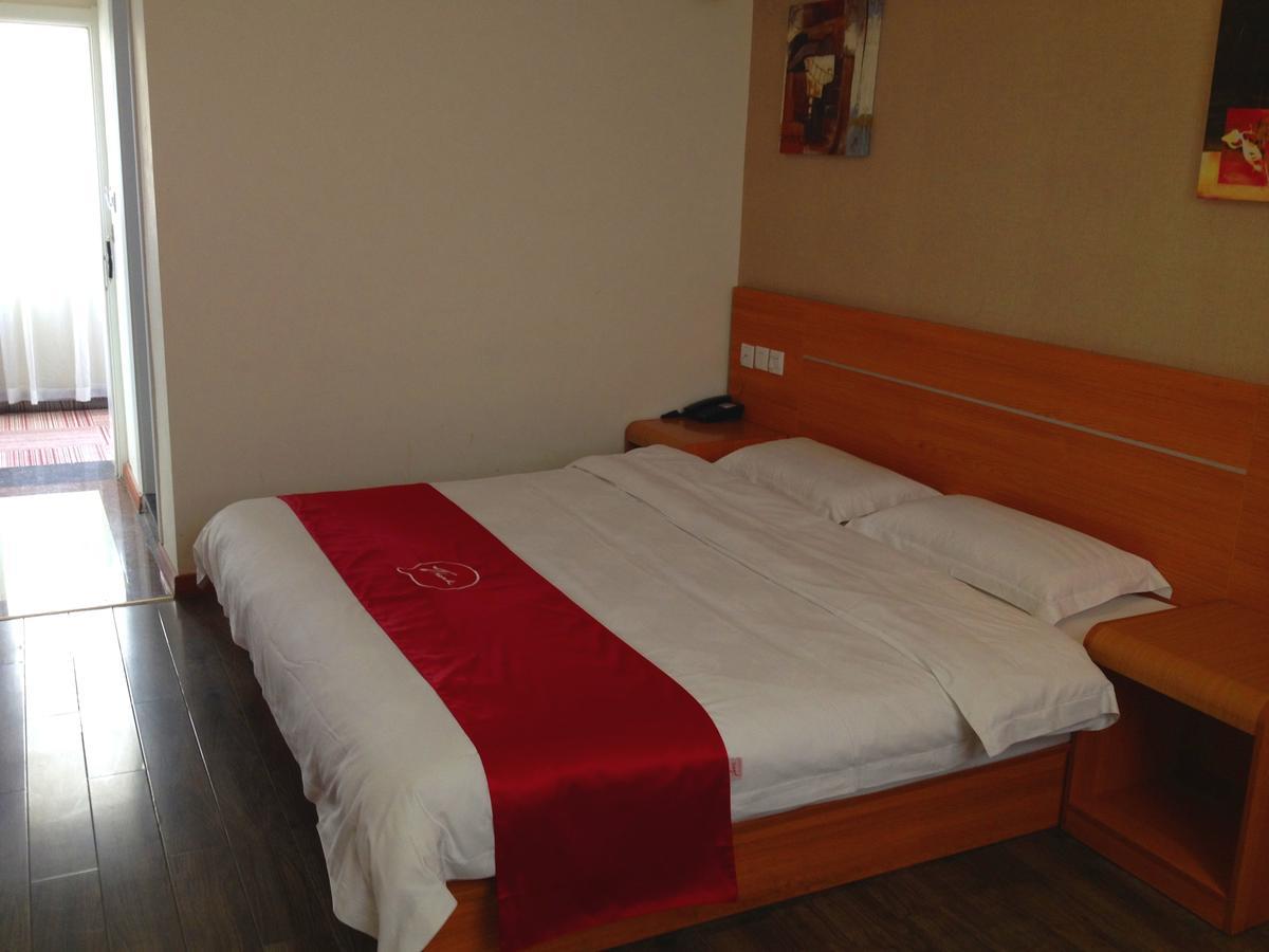 Thank Inn Chain Hotel Shanxi Shangluo Shanyang Nanxin Street Zewnętrze zdjęcie